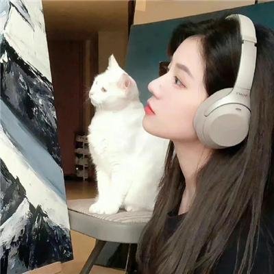 春色无边脂粉阵